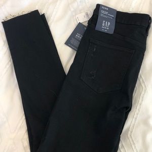 NWT Gap High Rise Favorite Jegging Distressed